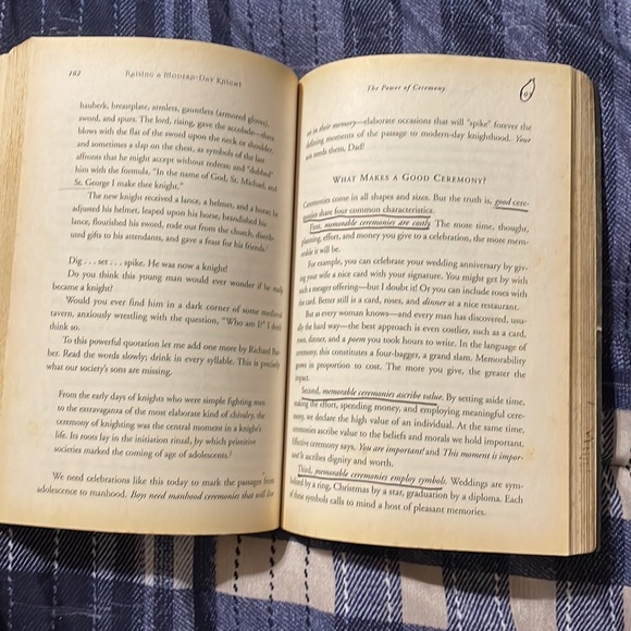 Paperback book - Picture 3 of 3